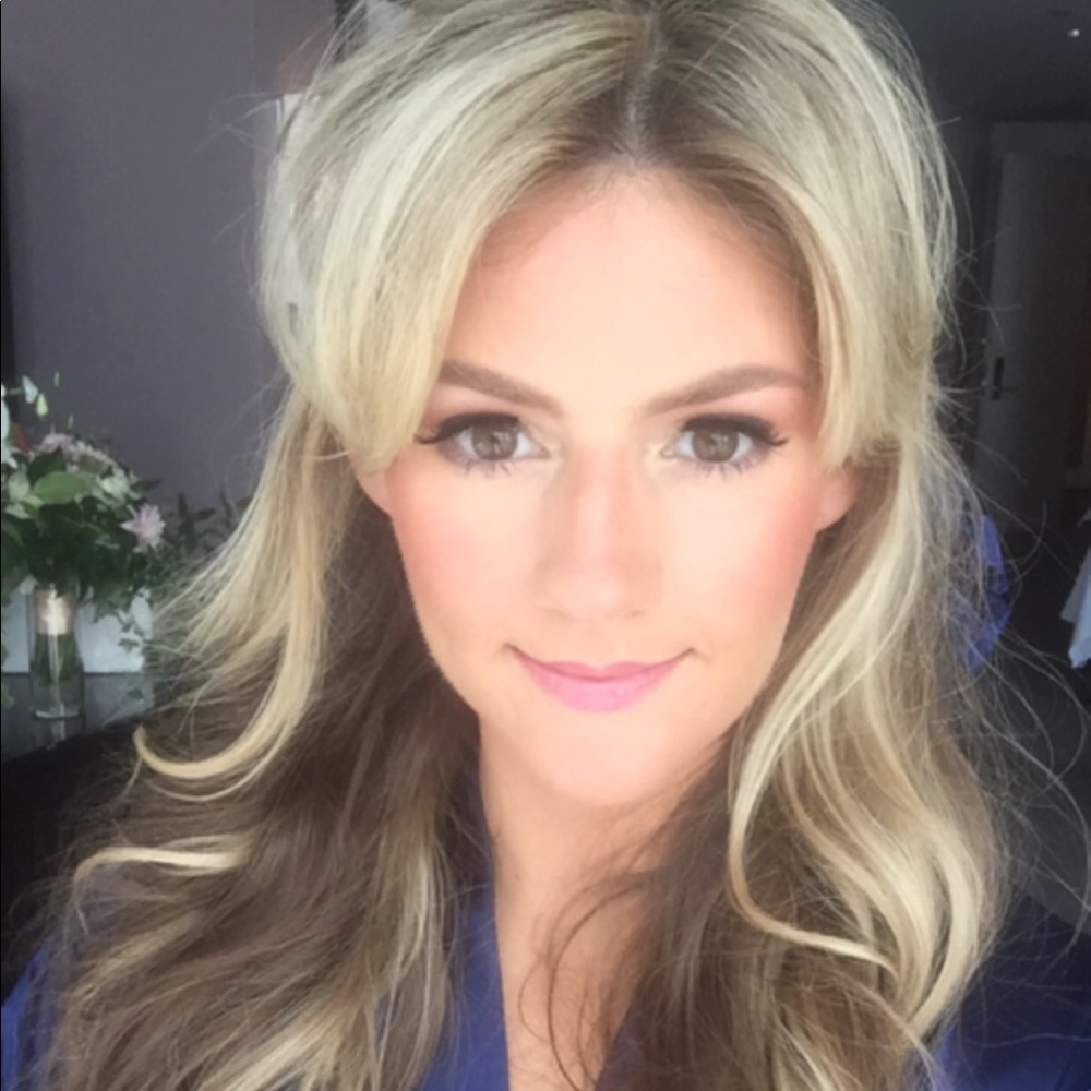 Meet your Posher, Kelly